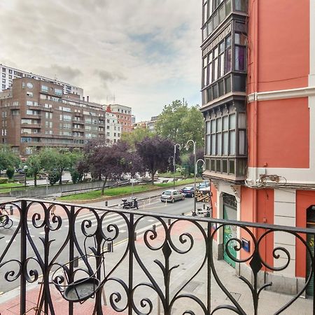 Muy Luminoso A 5 Min Del Centro De Bilbao Apartman Kültér fotó